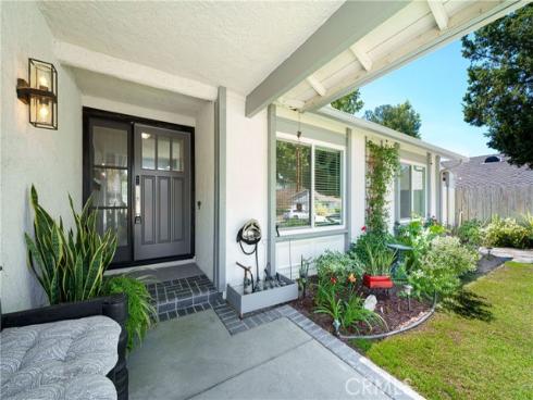 27642  Nopales  , Mission Viejo, CA