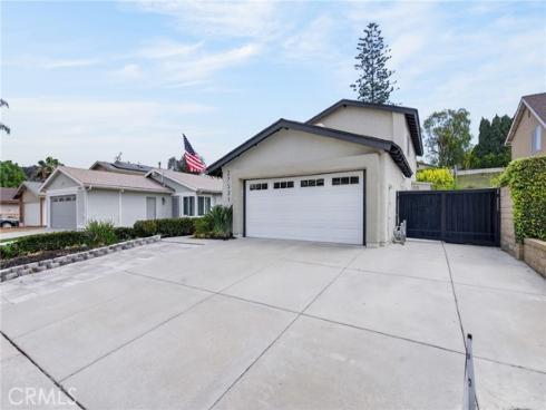 27521 Abanico , Mission Viejo, CA