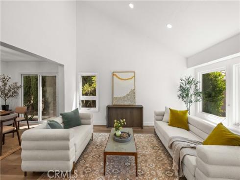 21902  Herencia  , Mission Viejo, CA