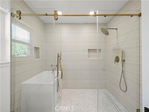 21902  Herencia  , Mission Viejo, CA