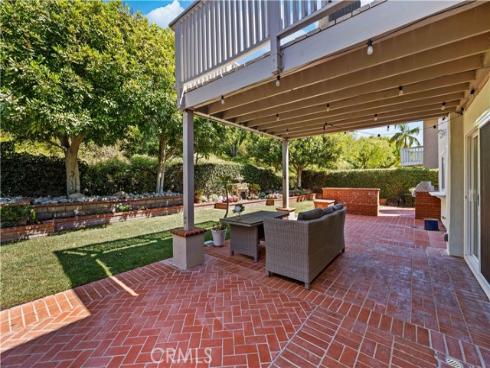 21902  Herencia  , Mission Viejo, CA