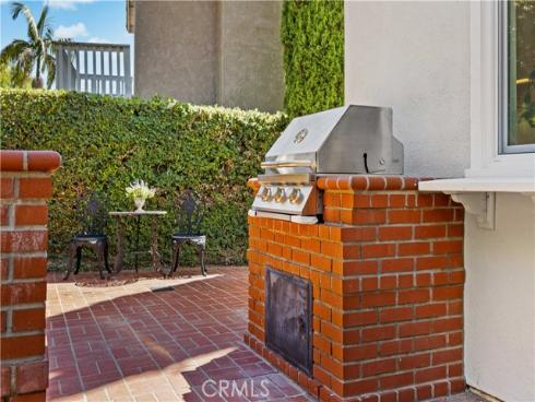 21902  Herencia  , Mission Viejo, CA