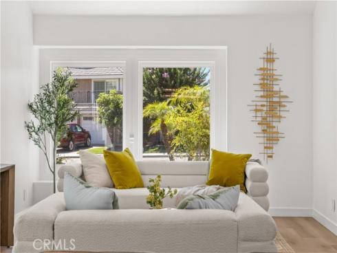 21902  Herencia  , Mission Viejo, CA