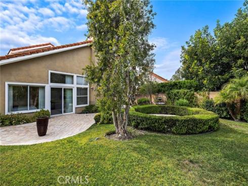 21424  Medina  , Mission Viejo, CA