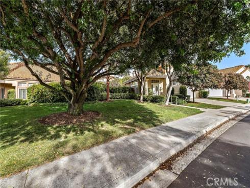 21424  Medina  , Mission Viejo, CA