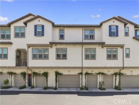 226  Niebla  , Mission Viejo, CA