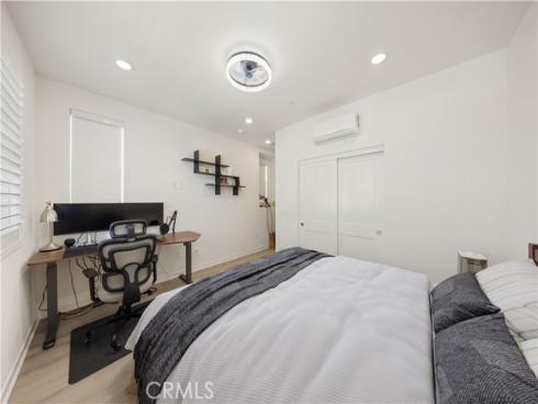 226  Niebla  , Mission Viejo, CA