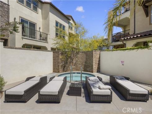 226  Niebla  , Mission Viejo, CA