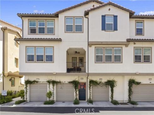 226  Niebla  , Mission Viejo, CA