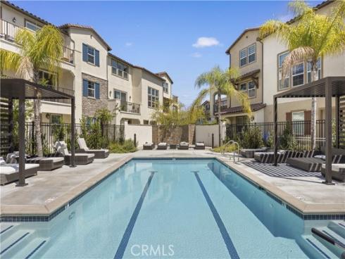 226  Niebla  , Mission Viejo, CA