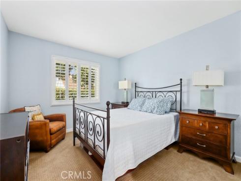 27858  Via Sarasate  , Mission Viejo, CA