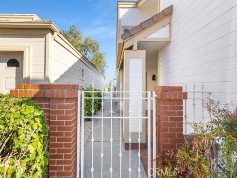 23247 Villena , Mission Viejo, CA