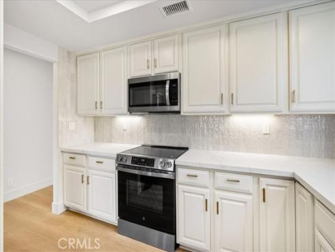 23247 Villena , Mission Viejo, CA