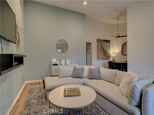 25891  Marguerite  3202  Parkway, Mission Viejo, CA