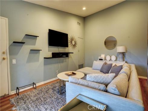 25891  Marguerite  3202  Parkway, Mission Viejo, CA