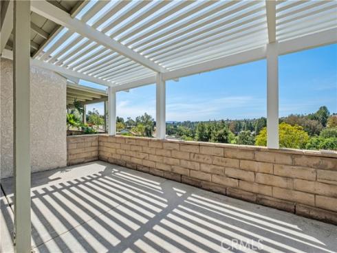 23621  Via Storni  , Mission Viejo, CA