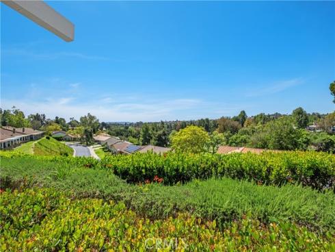 23621  Via Storni  , Mission Viejo, CA
