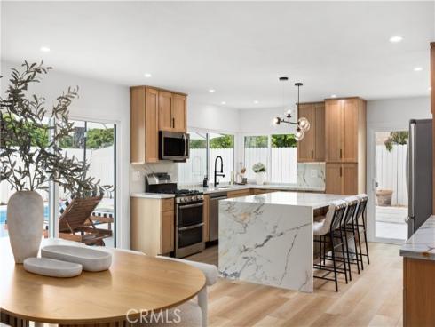 24091  Marathon  , Mission Viejo, CA