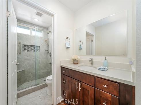 27725 Calle Valdes , Mission Viejo, CA