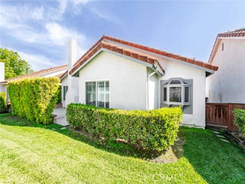 27725 Calle Valdes , Mission Viejo, CA