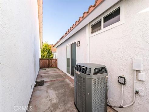 27725 Calle Valdes , Mission Viejo, CA