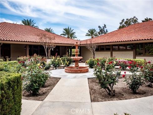 27725 Calle Valdes , Mission Viejo, CA