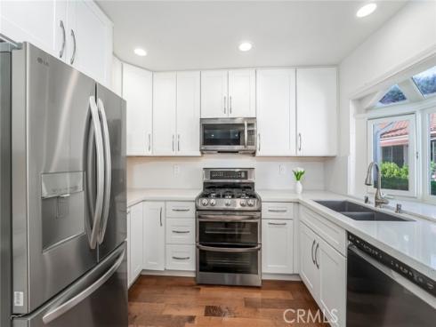 27725 Calle Valdes , Mission Viejo, CA