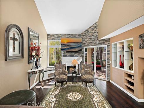 21914 Montagu , Mission Viejo, CA
