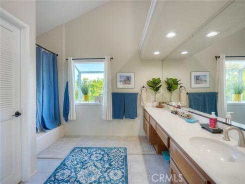 27275 Comba , Mission Viejo, CA