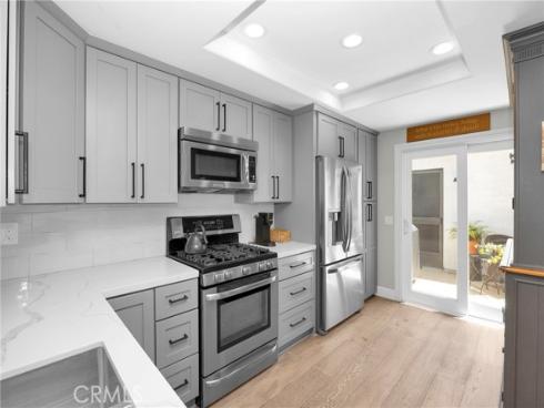 23365 Villena , Mission Viejo, CA