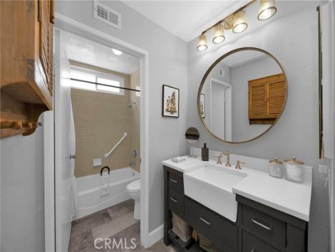 23365 Villena , Mission Viejo, CA
