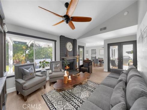 23365 Villena , Mission Viejo, CA