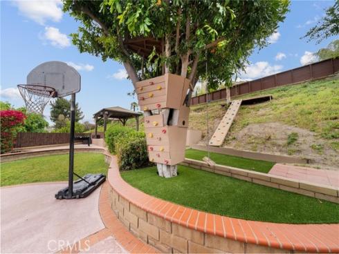 27612 Carballo , Mission Viejo, CA
