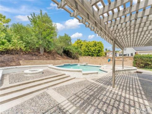 24911 Via Florecer , Mission Viejo, CA