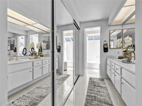 22446 Manacor 48 , Mission Viejo, CA