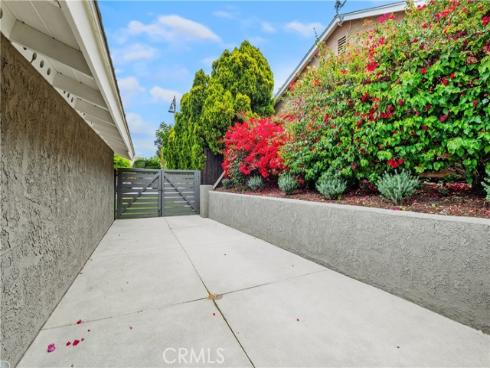 27022 Mariscal , Mission Viejo, CA