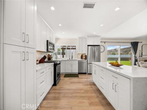28962 De La Luna , Mission Viejo, CA