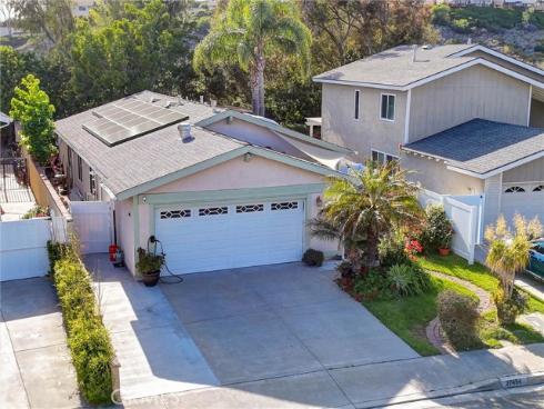 27494 Abanico , Mission Viejo, CA