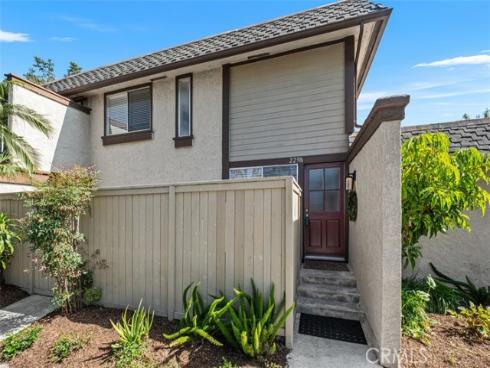 22916 Via Nuez , Mission Viejo, CA