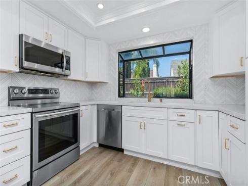21071 Primrose Lane, Mission Viejo, CA