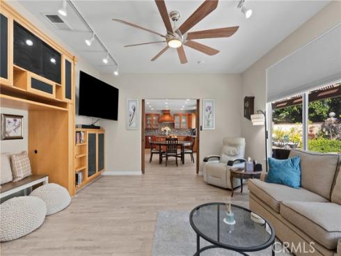 82 Spirngfield , Mission Viejo, CA
