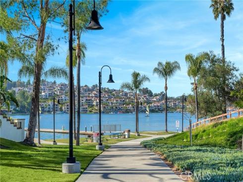 27092 Encinas , Mission Viejo, CA