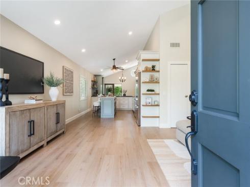 27092 Encinas , Mission Viejo, CA
