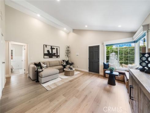 27092 Encinas , Mission Viejo, CA