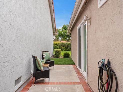 27684 Calle Valdes , Mission Viejo, CA