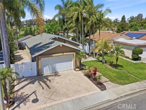 27151 El Retiro , Mission Viejo, CA