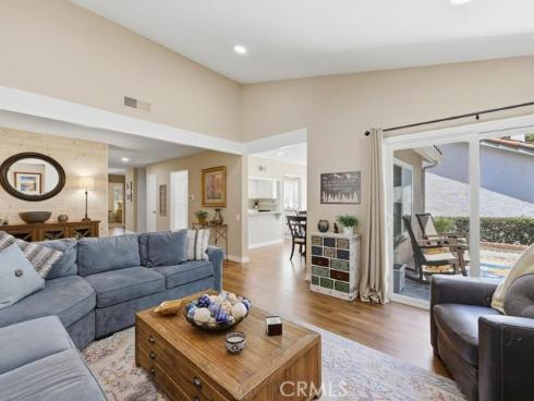 27735 Via Rodrigo , Mission Viejo, CA