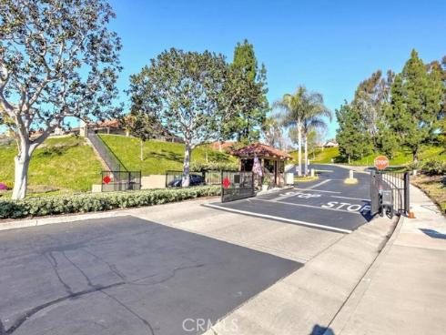 27735 Via Rodrigo , Mission Viejo, CA
