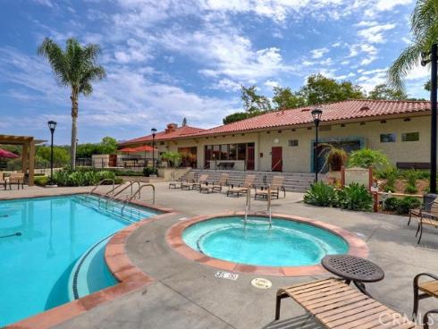 27735 Via Rodrigo , Mission Viejo, CA