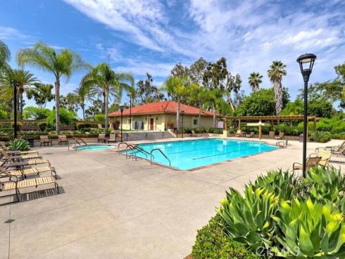 27735 Via Rodrigo , Mission Viejo, CA